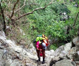  Abseilen in der Natur 